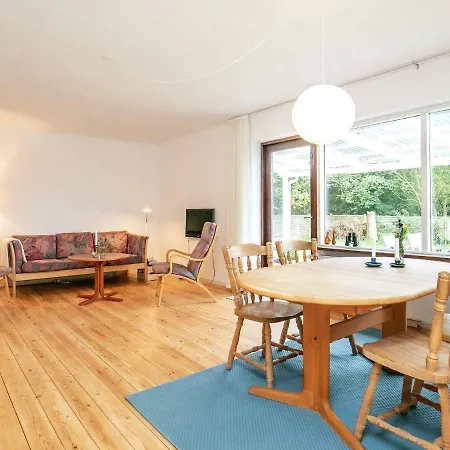 6 Person Holiday In Tranek R Ferienhaus Tranekær