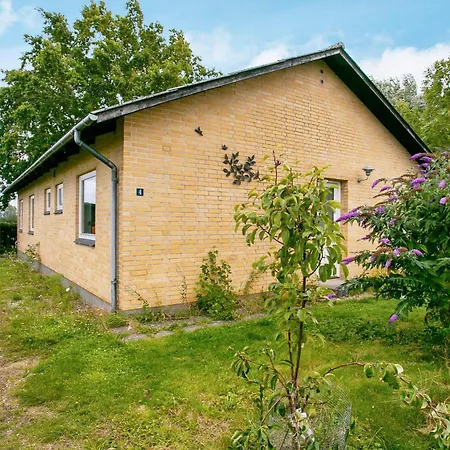 6 Person Holiday In Tranek R Ferienhaus